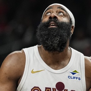 kaiyun sports-里程不是碑！哈登季后赛失误总数超越皮蓬 上升至NBA历史第六位
